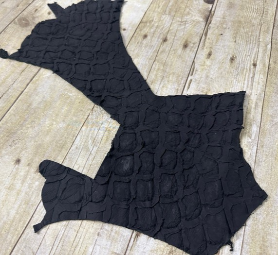 Black Pirarucu Hide Genuine Skin Arapaimia Gigas Remnant Scrap Fish Leather 265