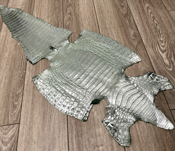 Green Metallic Genuine Caiman Crocodile Belly Hide Leather Skin Alligator 512