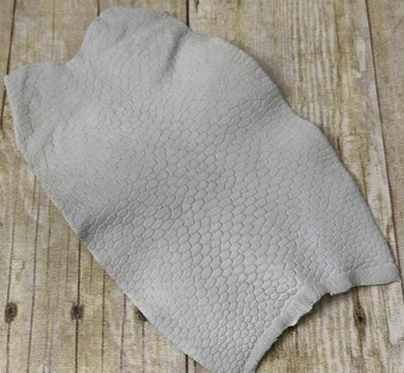 Genuine Beaver Tail Crust Hide Skin Leather exotic fish shark Tanned Tail 123