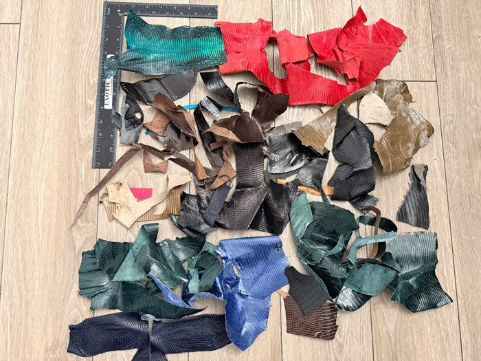 Assorted Genuine Lizard Leather Scraps 109 product photo 2
