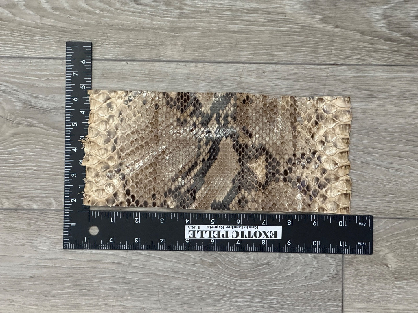 Natural Genuine Python Snakeskin Leather real hide snake skin remnant Rattle 303