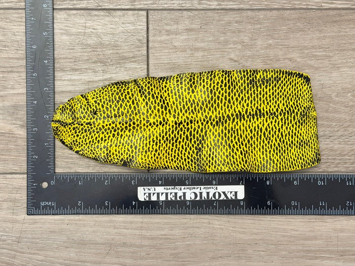 Black On Yellow Painted Matte Genuine North American Beaver Tail Leather 155 product photo 2