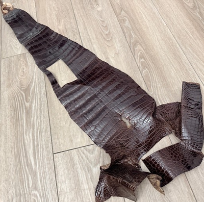 Genuine Alligator Leather - Brown Glossy Distressed Belly Cut WYSIWYG 441 product photo 1