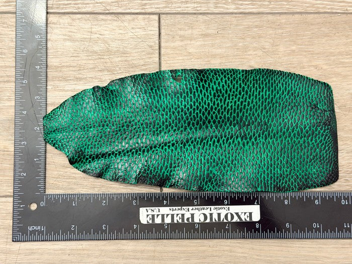 Black On Green Satin Genuine North American Beaver Tail Leather 171 product photo 2