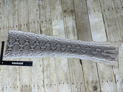 Natural Genuine Python Snakeskin Leather real hide snake skin remnant Rattle 165