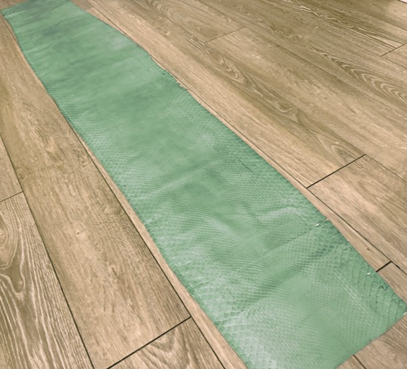 Aquamarine Green Pearl Genuine Anaconda Snake Leather 526 product photo 1