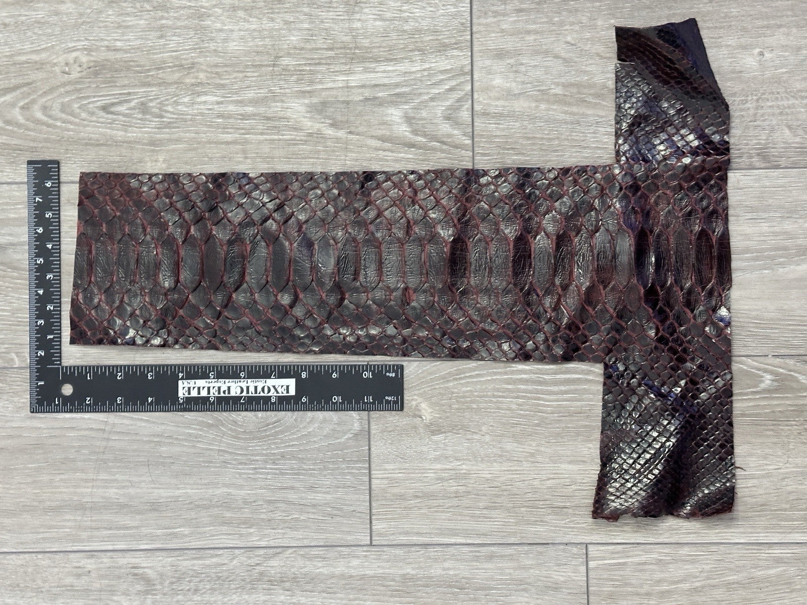 Wine Big Python Genuine Snakeskin Leather real hide snake skin Jumbo Rattle 318