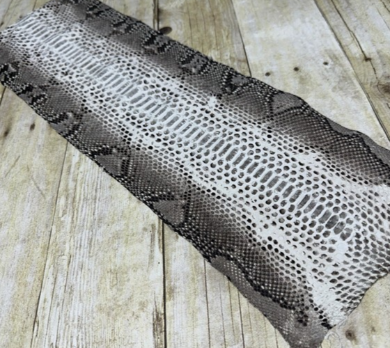 Natural Genuine Python Italian Snakeskin Leather real hide snake skin Rattle 153