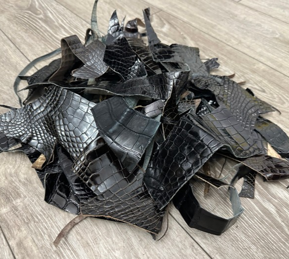 Assorted Assorted Genuine Alligator Leather Scrap product photo 1