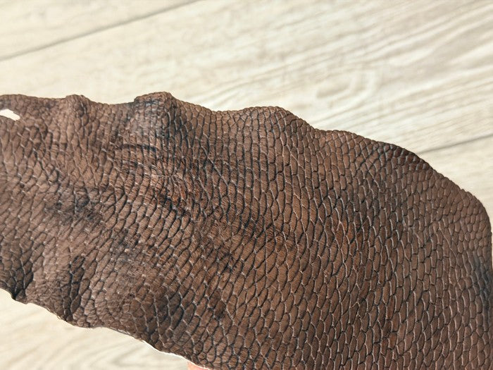 Genuine Beaver Tail Leather - D Brown Satin WYSIWYG 193 product photo 3
