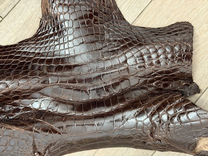 Brown Glossy Distressed Genuine Alligator Leather 440 product photo 4